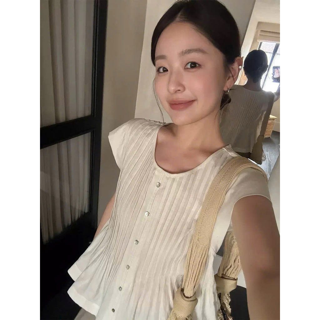 Áo linen cộc tay xếp li Onni st