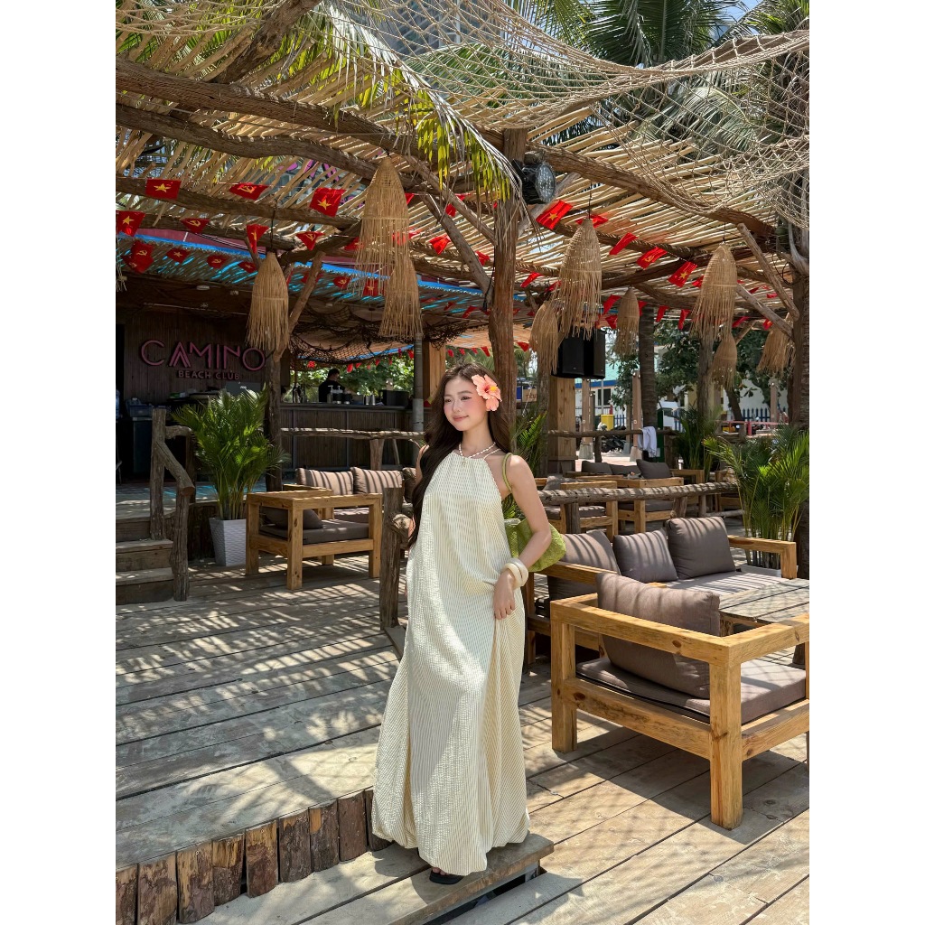 Đầm Nữ VIANS DRESS Maxi Cổ Yếm Form Bí Đáng Yêu SECODEE