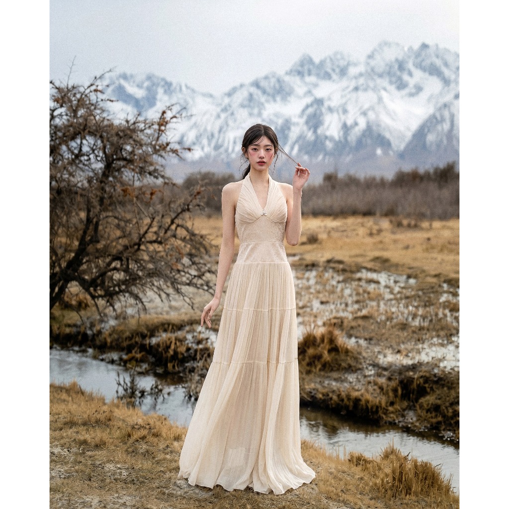 Odette Gown - Đầm Dạ Hội Cổ Yếm Xếp Ly Dáng Chữ A Sang Trọng