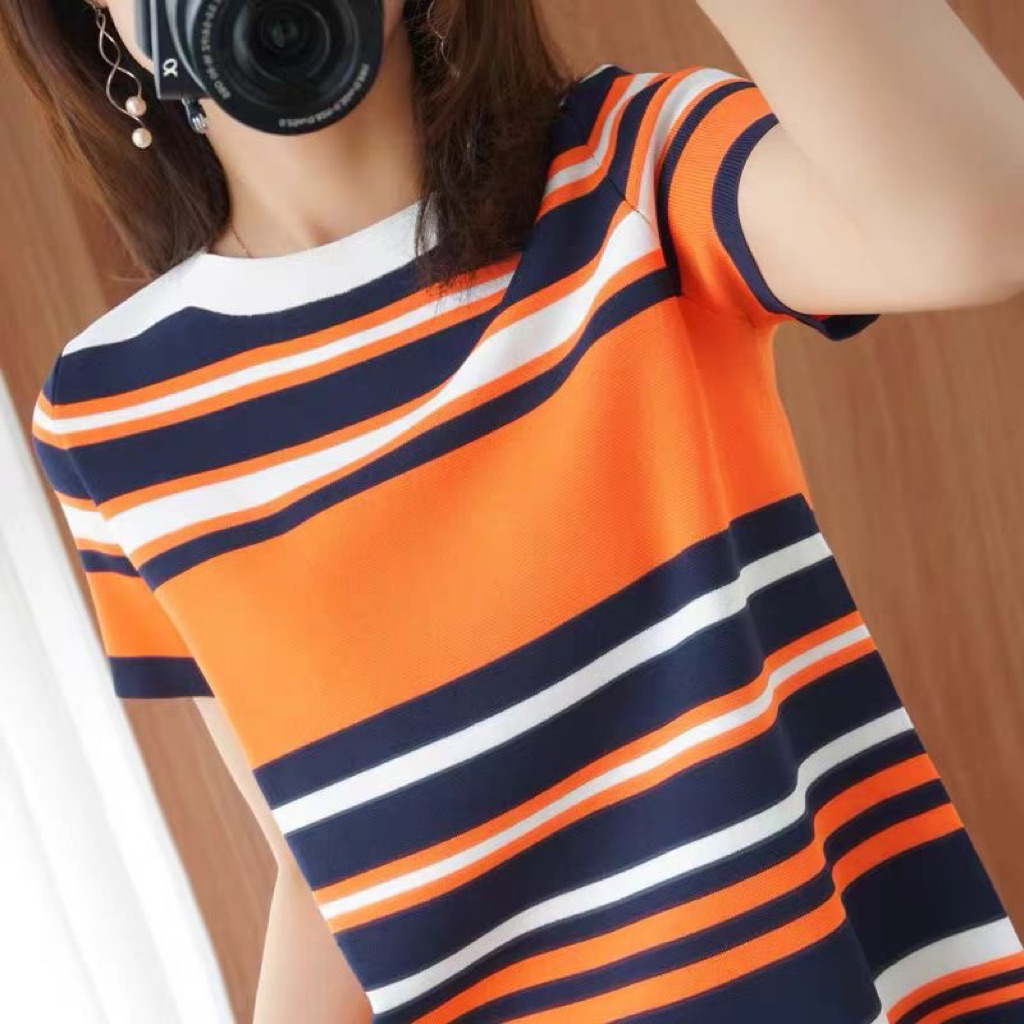Áo len mongtoghi QC,áo len dệt kim nữ hàng thanh lý mới hoạ tiết trẻ trung size 58-65kg.