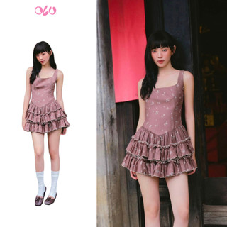 Váy OLV nâu hoa nhí Taupe Ditsy Floral Sleeveless Ruffle Mini Dress phù hợp đi chơi đi tiệc