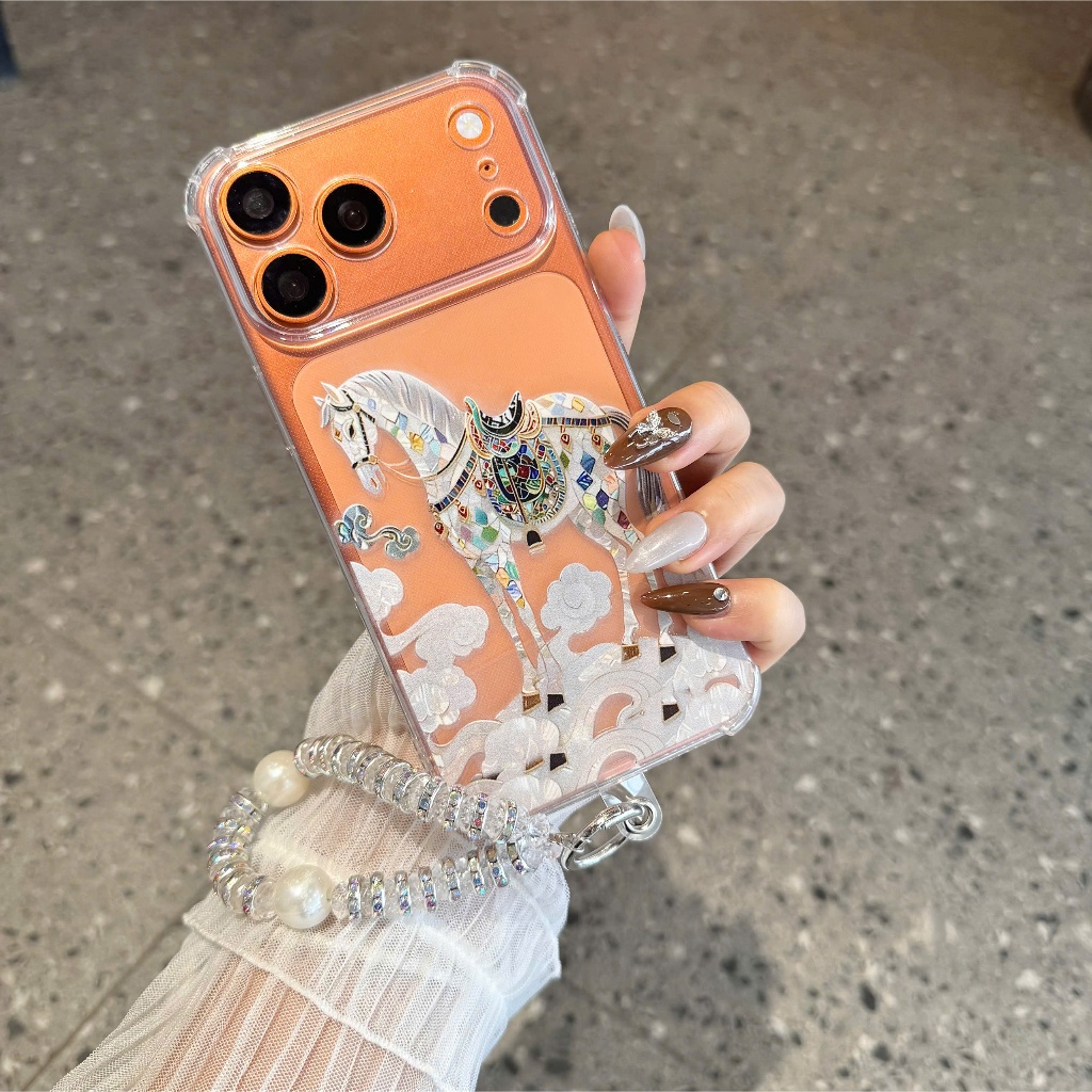 ỐP LƯNG IPHONE KHẢM XÀ CỪ "HOÀNG GIANH ĐẠI MÃ" MÃ ĐÁO THÀNH CÔNG - Nắng Case