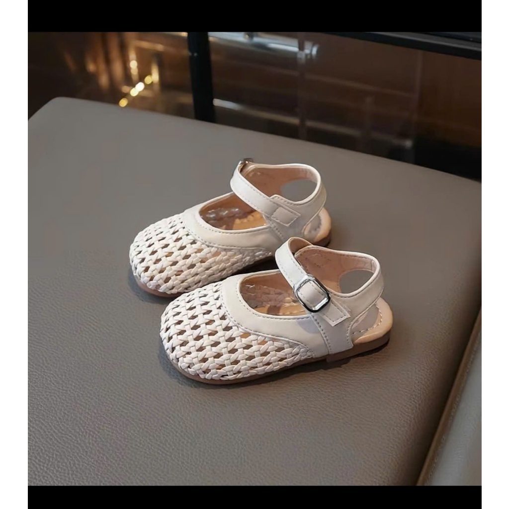 Dép Bé Gái Quai Hậu Búp Bê Chun Cực Xinh-Hỗ Trợ Đổi size