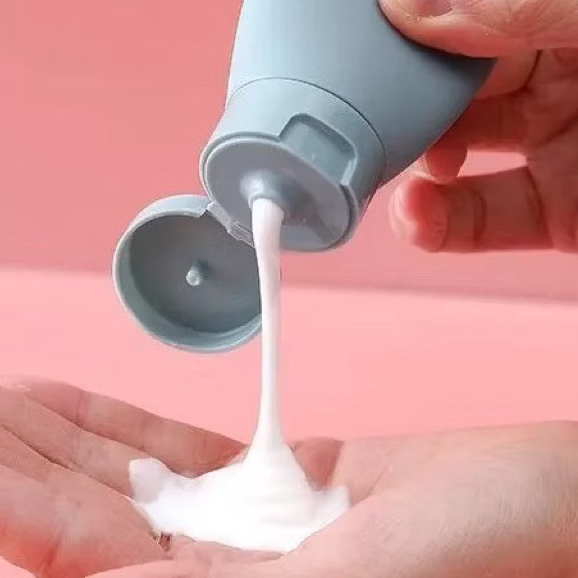 Sét 3 Lọ Chiết Mỹ Phẩm, Sữa Tắm Đi Du Lịch Tiện Dụng a hoa
