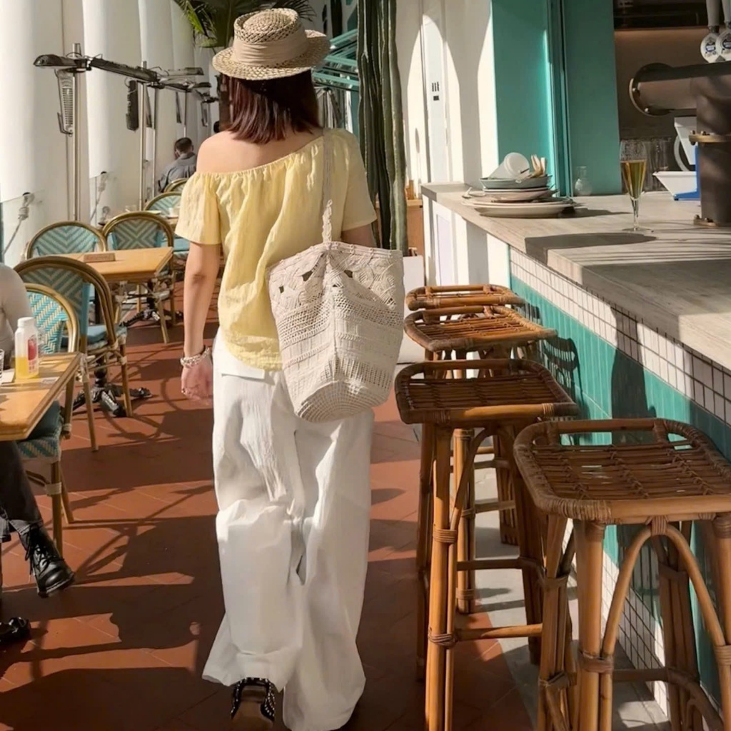 𝗖𝗮𝗹𝗶 𝗟𝗶𝗻𝗲𝗻 - Áo Linen tơ trễ vai