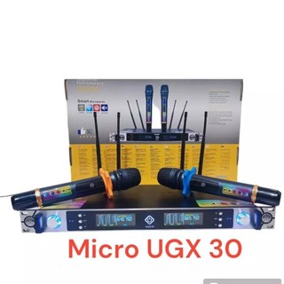Micro Không Dây UGX 30 Hát Nhẹ, Chống Hú Rít, Bắt Sóng Cực Xa, Mic Có Độ Nhạy Cao- Hát Rất Hút Âm, Sóng Xa 150 Mét