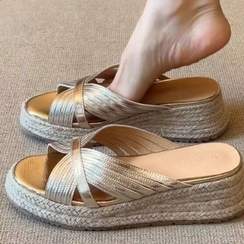 Giày sandal tăng chiều cao cho nữ bên ngoài giày sandal cao gót đế dày nêm nửa gót