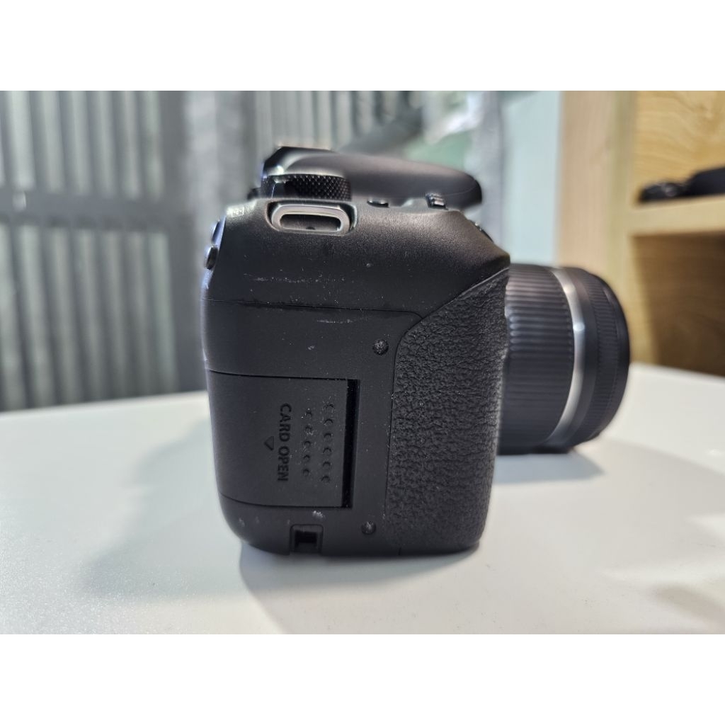 Máy ảnh Canon 800D + Lens 18 55 STM đời 2