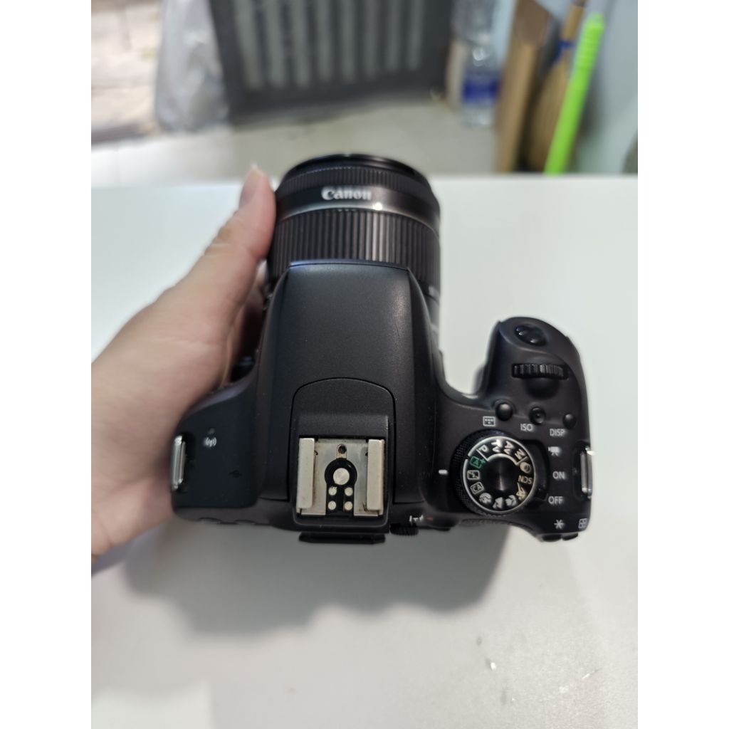 Máy ảnh Canon 800D + Lens 18 55 STM đời 2