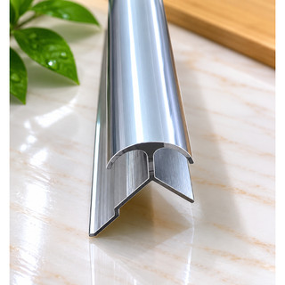 Nẹp nhôm bo góc tròn MY12 dài 2.5m vận chuyển cắt đôi / Nẹp nhôm góc ngoài