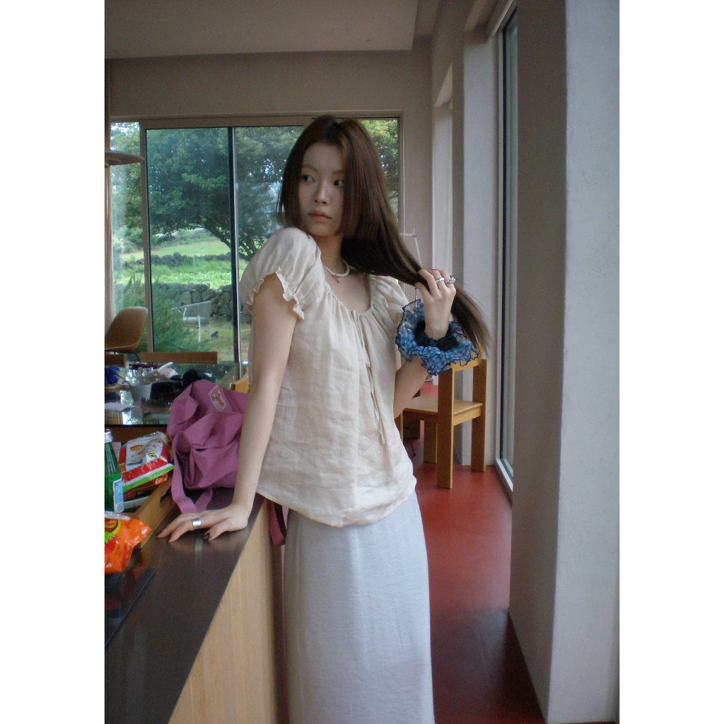 𝗦𝗲𝗹𝗲𝗻 𝗟𝗶𝗻𝗲𝗻- Áo Linen tay phồng thắt nơ