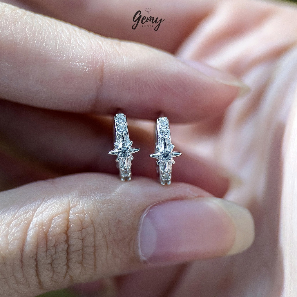 Khuyên tai nam thanh thẳng bạc S925 Starlight 2 mặt ngôi sao đính đá tạo điểm nhấn cá tính KN150 (1 chiếc) | GEMY SILVER