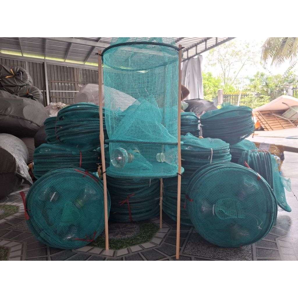 combo 5 lợp đặt tép vành nhựa đen ngang 24cm và dài 60cm.sản phẩm không kèm cây chống.
