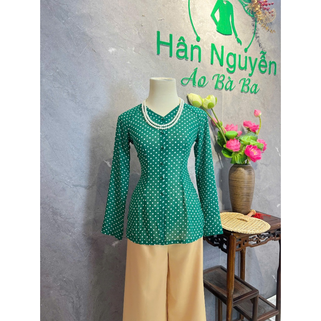Hân Nguyễn Áo Bà Ba - B.A190 - Áo Bà Ba Voan Chiffon Nàng Thơ Chấm Bi Cổ Tim Dây Kéo QUẦN NGỌC TRAI