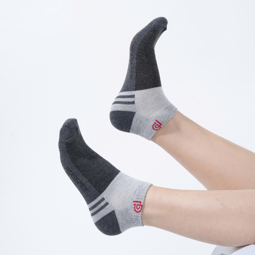 Tất vớ thể thao nam cổ thấp năng động êm ái, chất liệu mềm mịn thoáng khí - Ekiu Shop