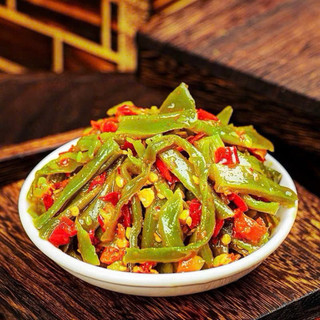 Rau tiến vua ngâm ớt chưng Hồ Nam vị cay giòn Hũ 280g