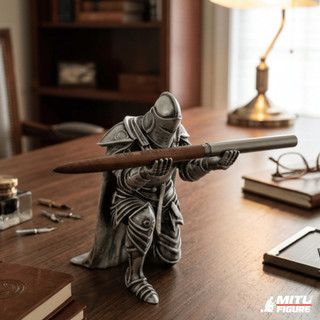 Hiệp Sĩ Cầm Bút Để Bàn Decor - Chiến binh nâng bút-bút vẽ nâng cao giá trị góc làm việc MITU Figure