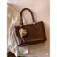 Túi xách tote nữ CHASA vân da size 33cm*13,5c *27cm có khóa kéo miệng kèm chamr cún kem đủ màu