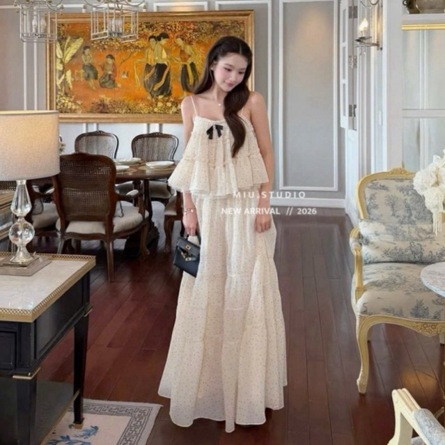 Set Áo chấm bi hai dây voan tơ phối bèo tầng đính nơ kèm chân váy maxi dài xoè, Set tiểu thư đi du lịch sang chảnh