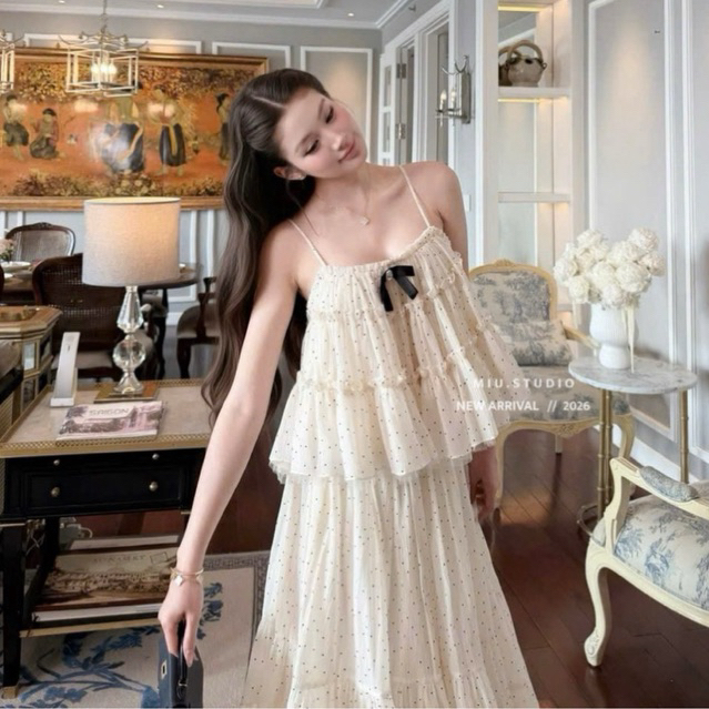 Set Áo chấm bi hai dây voan tơ phối bèo tầng đính nơ kèm chân váy maxi dài xoè, Set tiểu thư đi du lịch sang chảnh