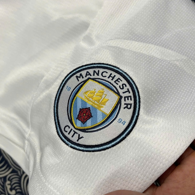 Bộ Quần Áo Bóng Đá Câu lạc bộ bóng đá Manchester City mùa giải 2024/2025 - Chuẩn Mẫu Thi Đấu- Vải Polyester Thái.