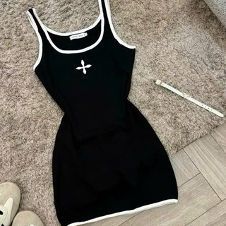 Đầm Ba lỗ Dáng ÔM Body Sexy Phối Viền Thời Trang New