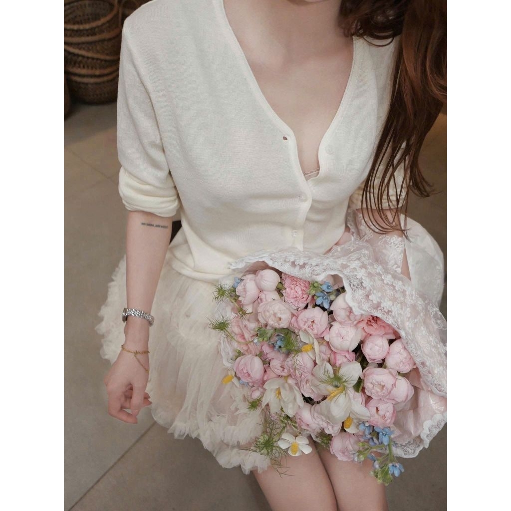 [𝑯𝒂 𝑨𝒏𝒉] Áo Cdg Cổ Tim QCL1
