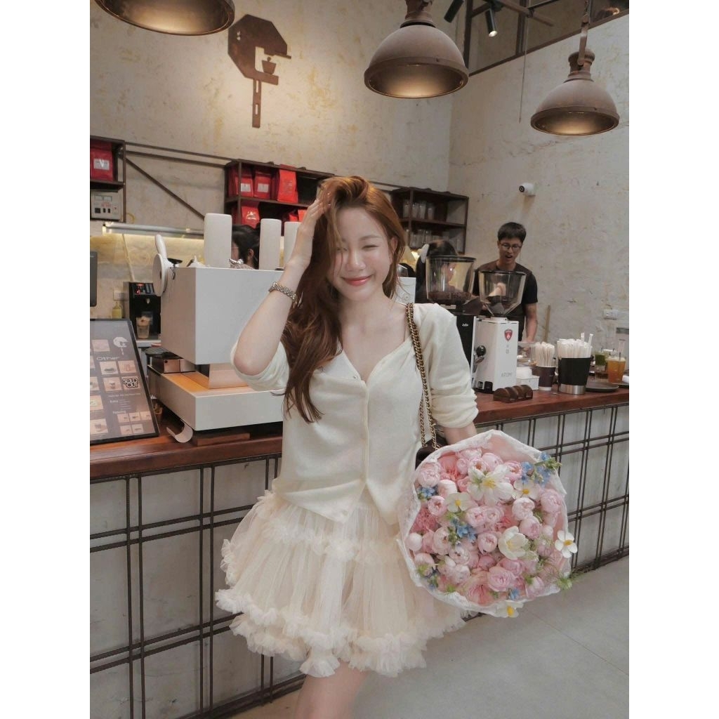 [𝑯𝒂 𝑨𝒏𝒉] Áo Cdg Cổ Tim QCL1