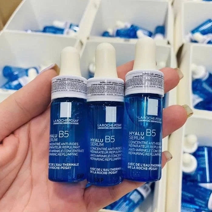 Serum Dưỡng Chất chuyên sâu giúp hỗ trợ quá trình tái tạo da La Roche-Posay HYALU B5 10ml