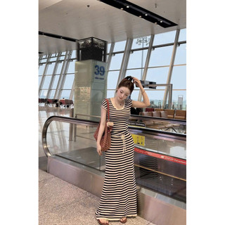•𝙆𝙞𝙣𝙜𝙨𝙝𝙤𝙥𝙗𝙚𝙖𝙪𝙩𝙮•Set Kẻ Cổ Tròn Mix Váy Suông QC