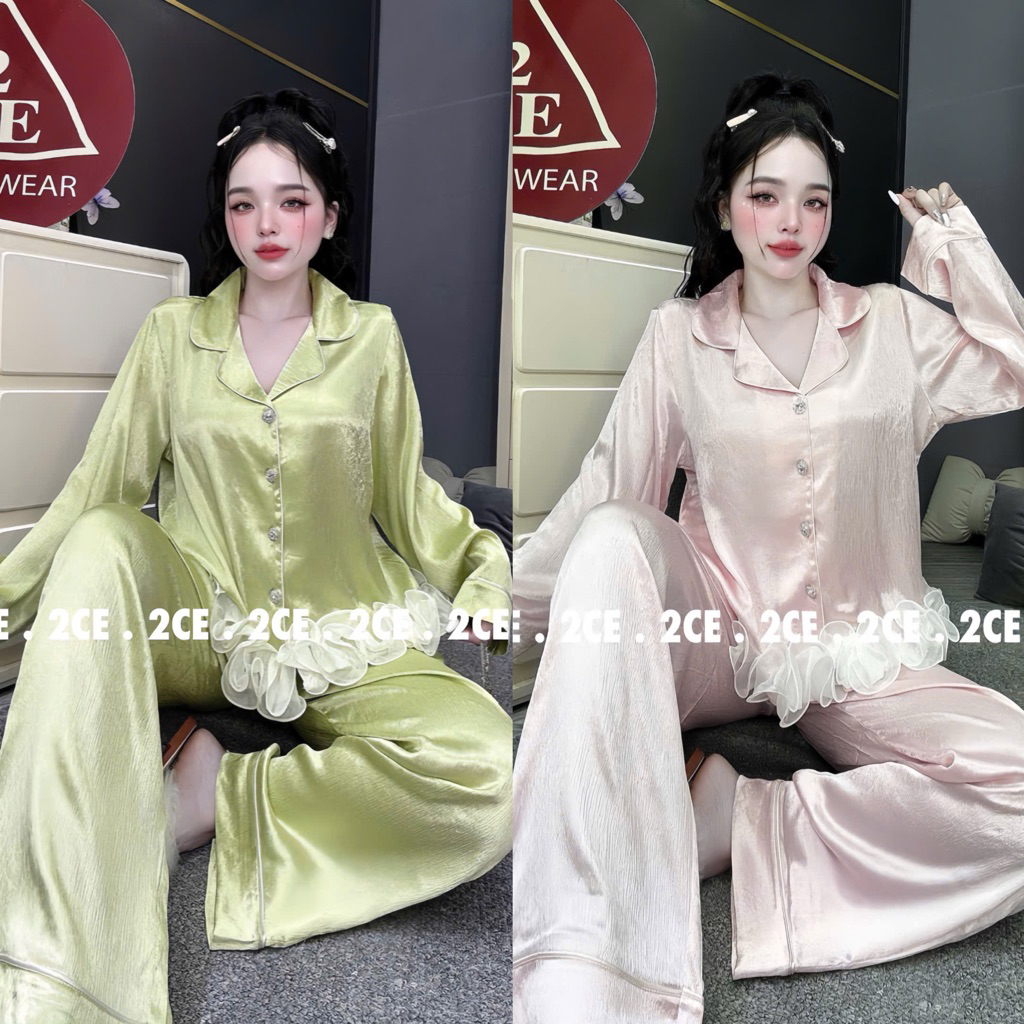 Bộ ngủ pijama chất lụa nhăn dập ly ánh nhũ viền hoa xoắn gấu áo, vải mỏng nhẹ mát