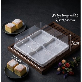 Hộp nhựa 4 ngăn nắp trong