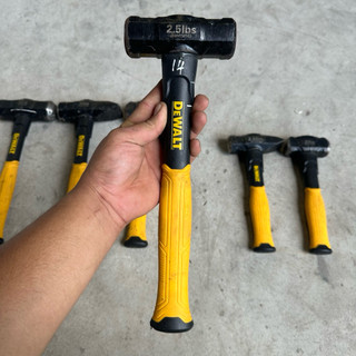 BÚA TẠ / BÚA KỸ THUẬT DEWALT CÁN SỢI THỦY TINH – SIÊU BỀN, CHỐNG RUNG TÊ TAY - NHIỀU PHÂN LOẠI