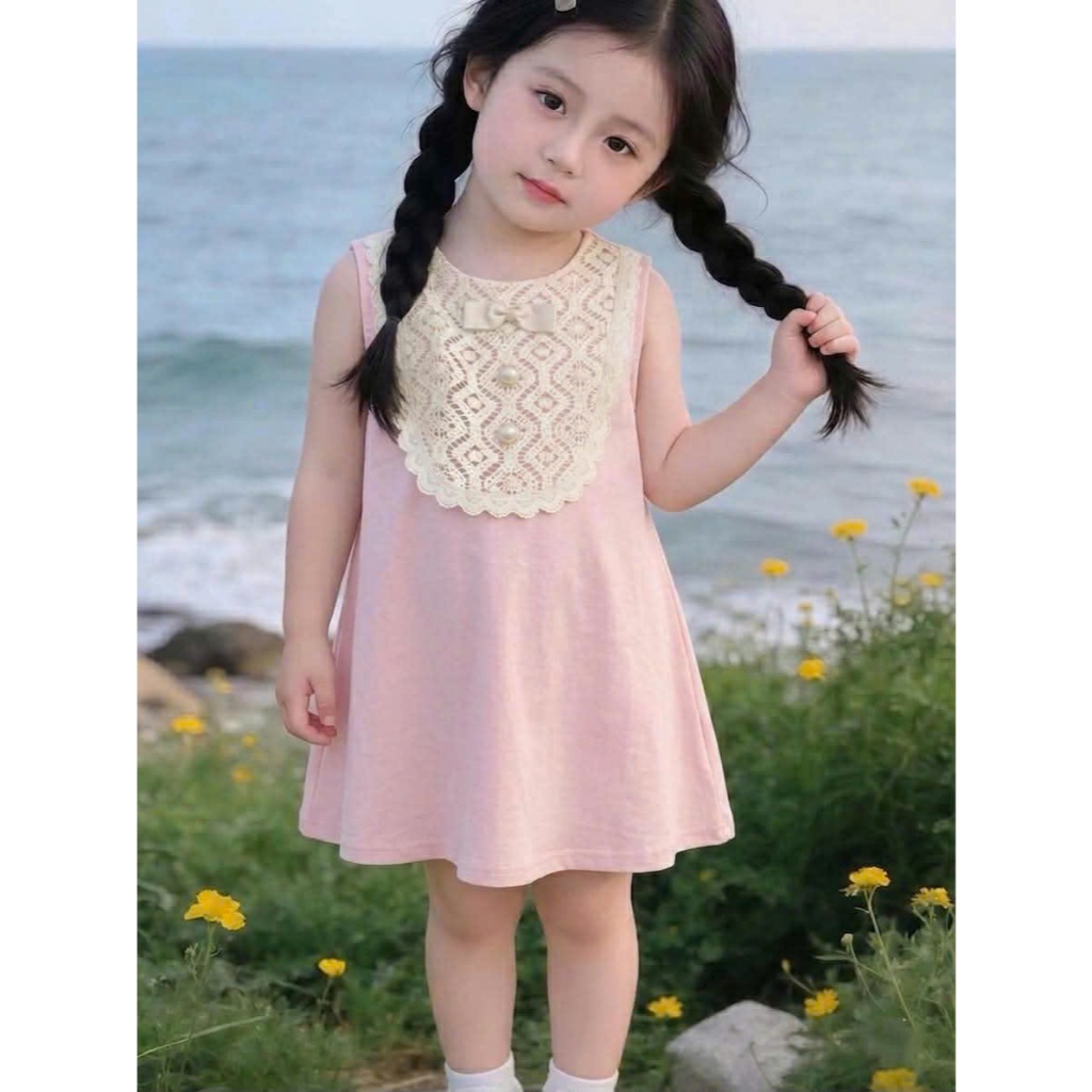 VÁY SUÔNG CHẤT ĐŨI TƠ PHỐI REN CỔ NƠ ĐÍNH NGỌC TRAI CHO BÉ GÁI . ĐỦ sz cho bé từ 8-30kg
