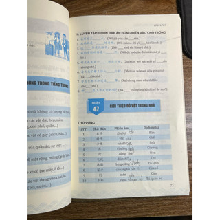 📚 Sách "365 ngày học tiếng Trung" - Lộ trình học chi tiết từng ngày cho người mới học đến HSK 4(có file nghe)