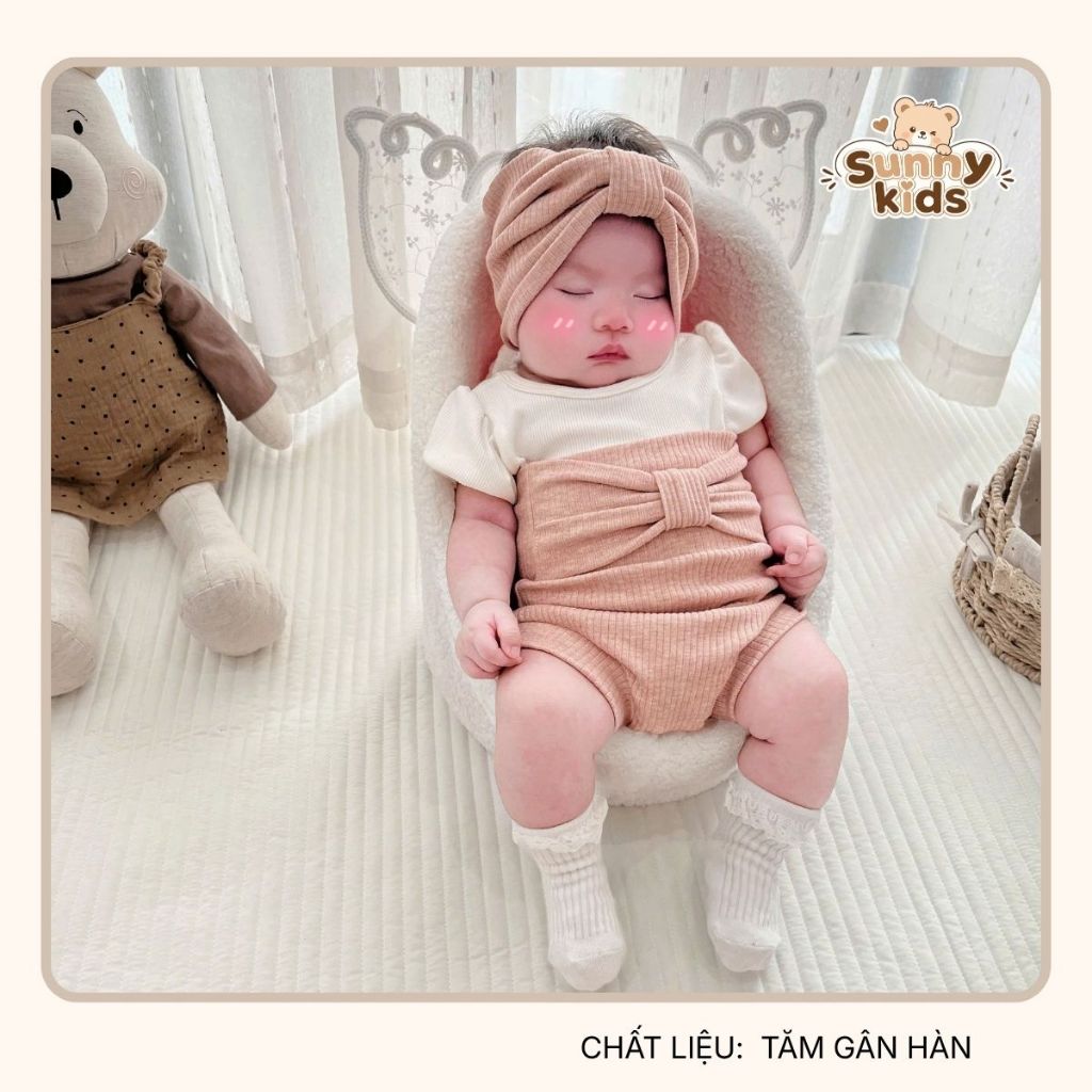 | SUNNYKIDS | Set bộ đồ chất tăm gân hàn cho bé gái ( kèm tuban ) chất liệu mềm mịn 4kg đến 16kg