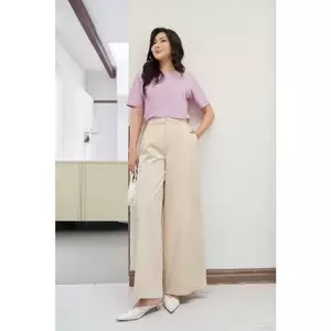 Quần Kaki Nữ Màu Be Form Rộng Elegant Fit Ninomaxx 2510053