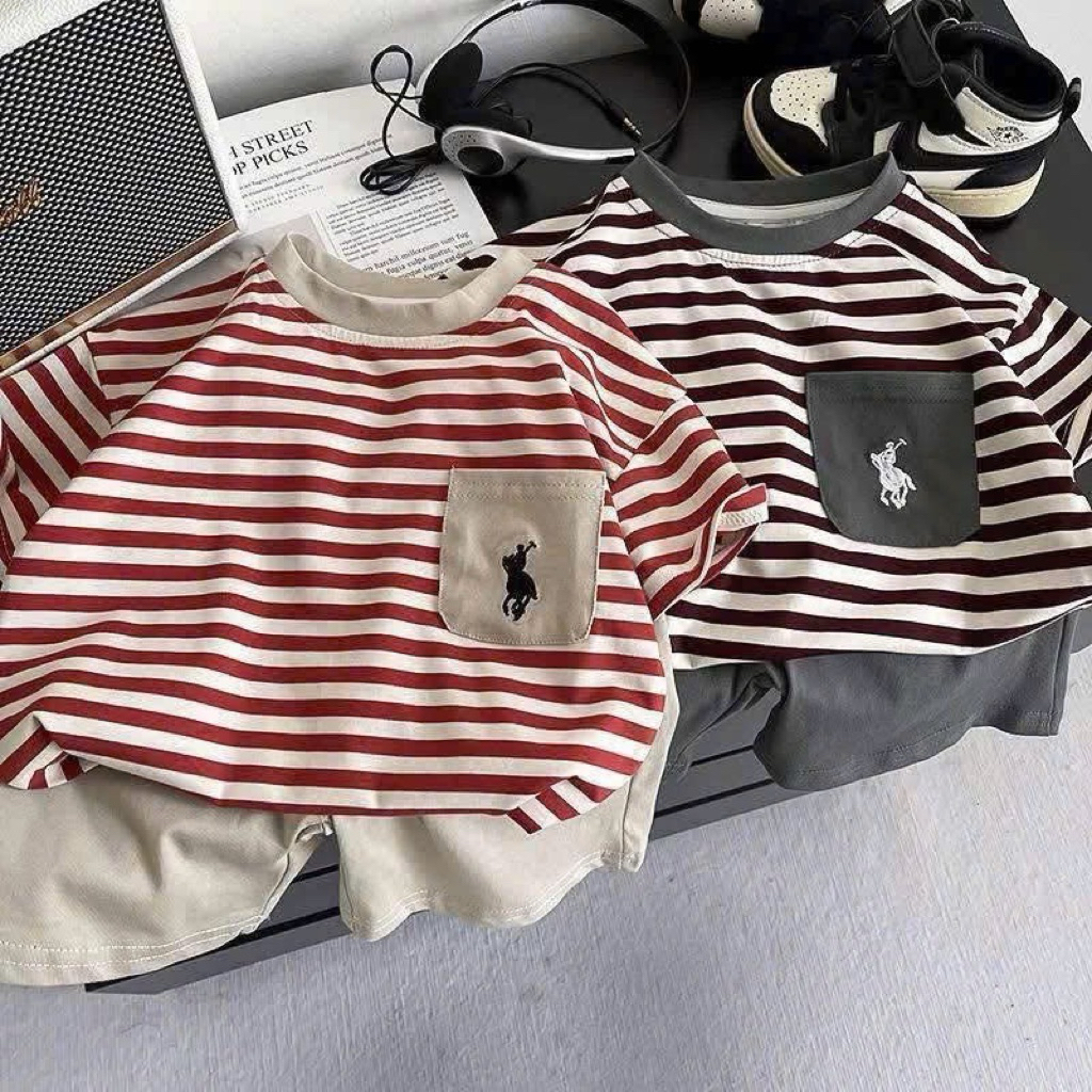 (Order) Bộ quần áo ngố bé trai kẻ ngang hoạ tiết thêu ngựa phù hợp đi học,đi chơi mùa hè cho bé trai từ 9-19kg