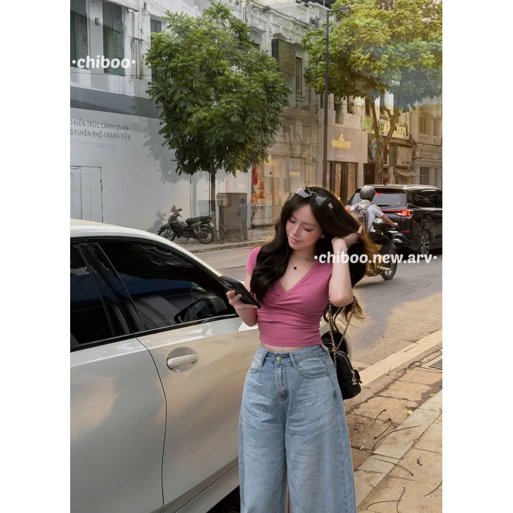 [𝐒𝐮𝐙𝐲] Áo Thun Cổ Tim Miêu QCCC (Mác Y.JIA Chuẩn L1)