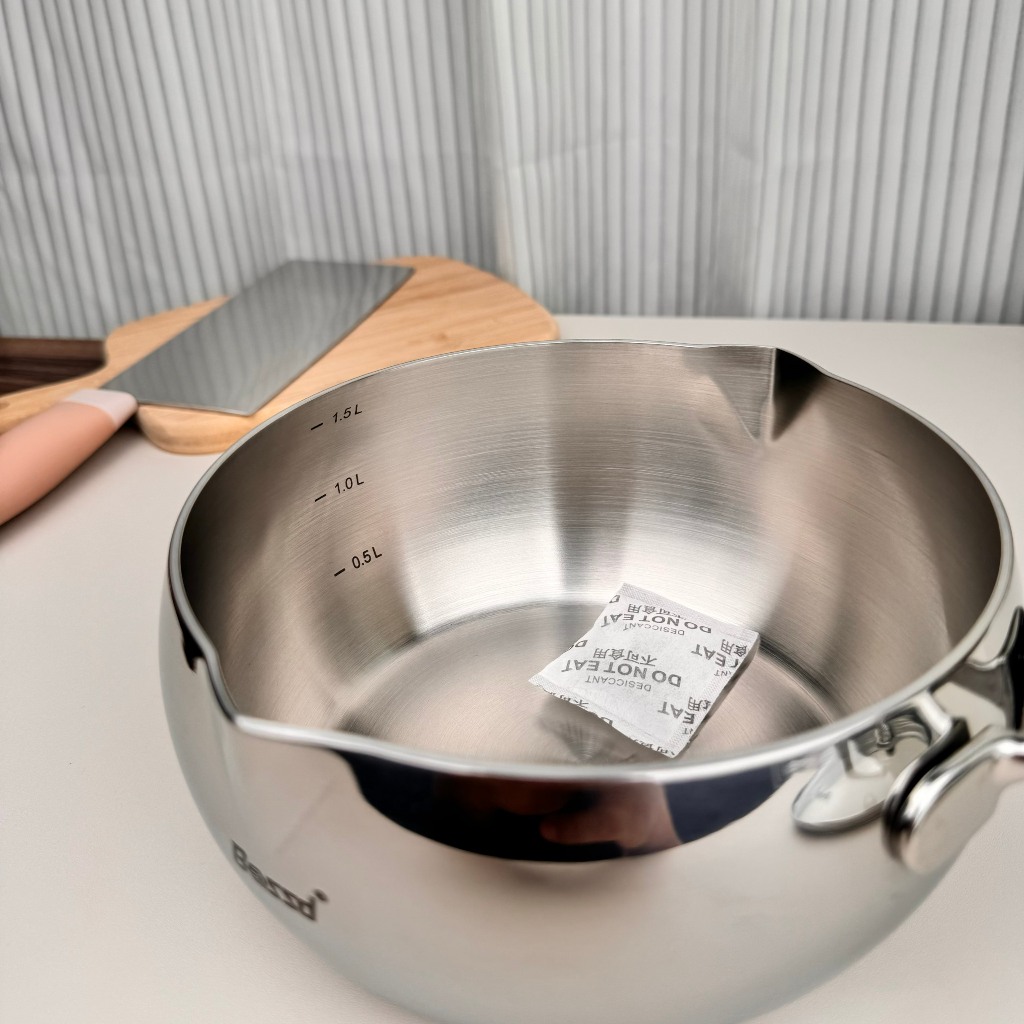 Chảo Sâu Lòng Có Miệng Rót Bossd Inox 18/10 Có Vạch Chia 16cm/18cm Dùng Tất Cả Bếp