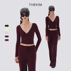 THEKIM SET LẺ Áo thun dài tay giao chéo cổ V và quần dài suông phối dây rút chất vải rib cotton mềm CS362363