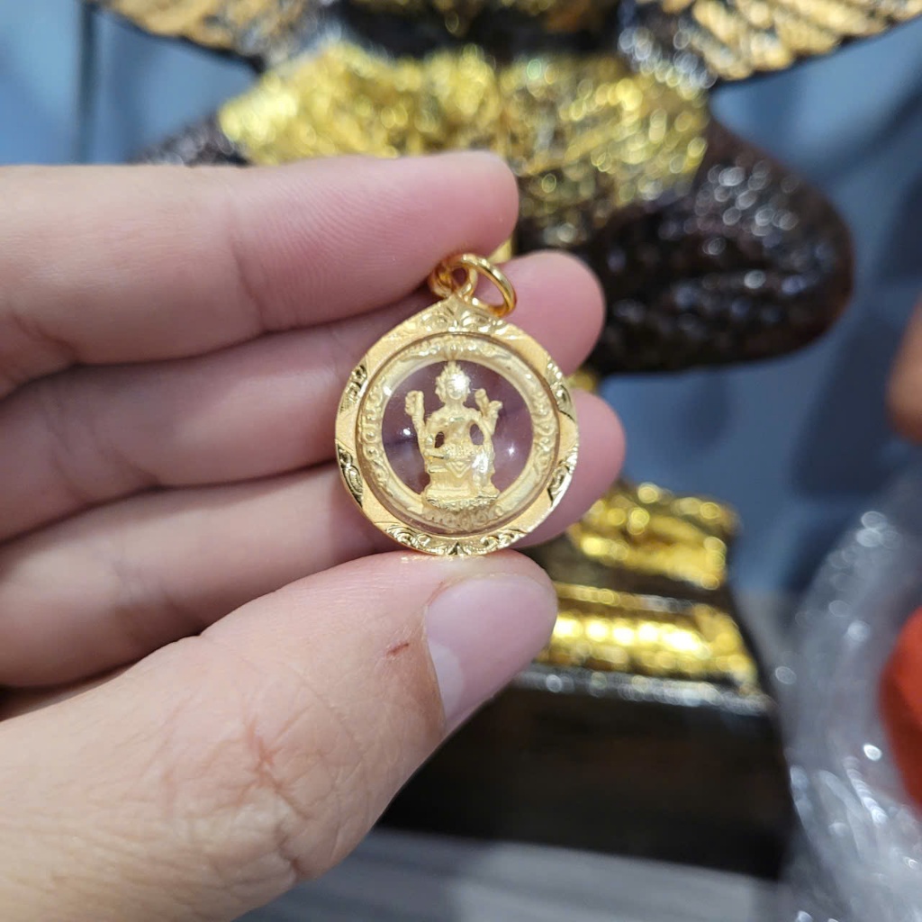 Mặt Dây Chuyền Tứ Diện Tròn 2.5cm Phù Hợp Đeo Hằng Ngày