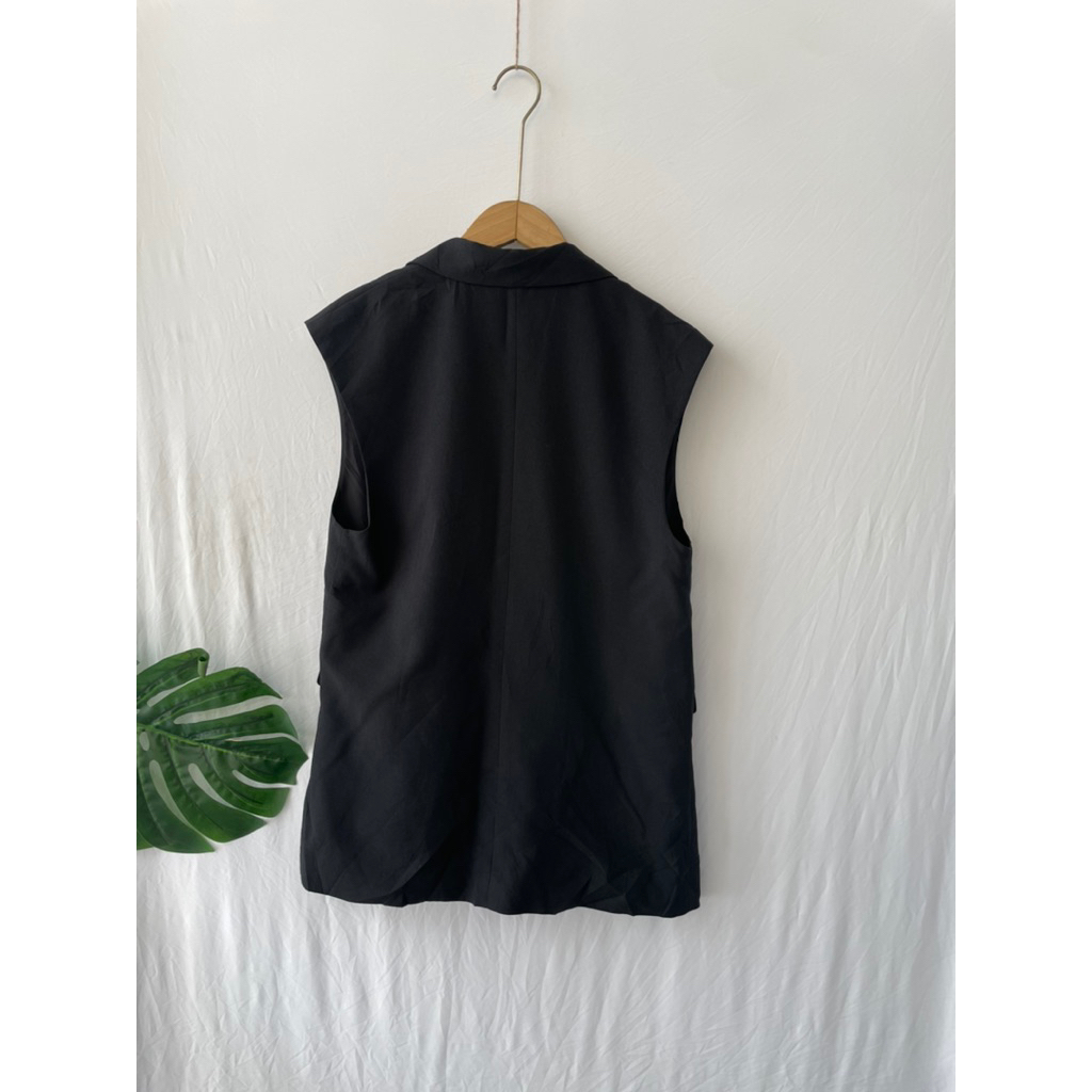 Áo khoác blazer G.u mới toanh siêu xình