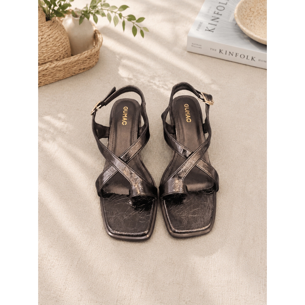 Giày Sandal Nữ GUMAC Mũi Vuông Xỏ Ngón Quai Chéo Mảnh Ôm Chân Tinh Tế GG06038
