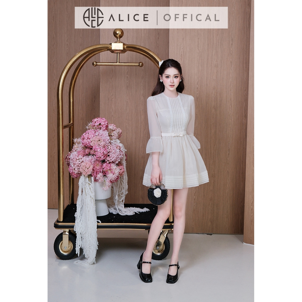 Váy Tơ Tiểu Thư Alice, Đầm Ngắn Chữ A Xòe Phối Ren Kim Sa Cao Cấp Tay Lửng Xòe Bồng Kèm Đai Nơ Tôn Dáng V1472