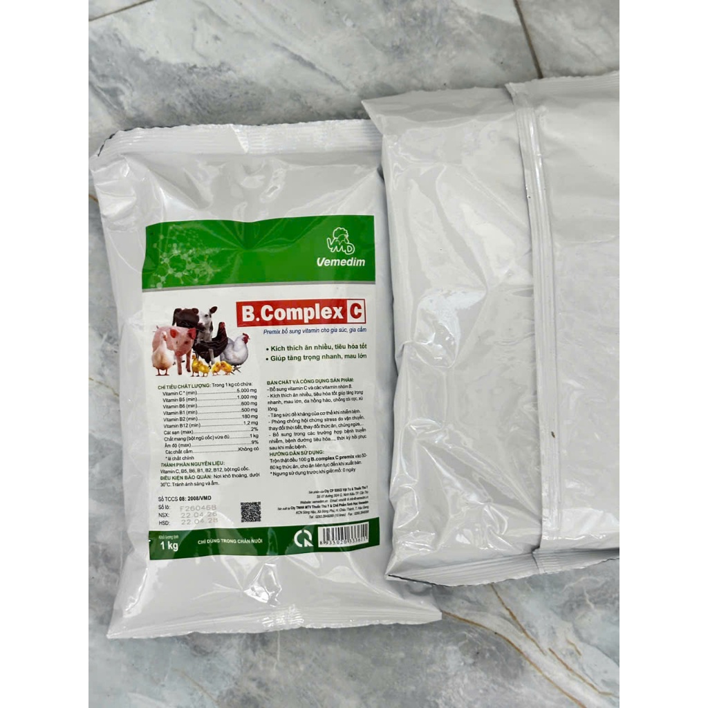 B.complex C vemedim premix giúp vật nuôi tăng trọng nhanh