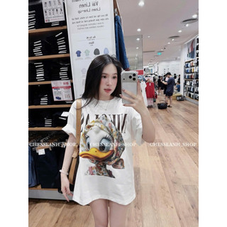 Áo Phông Trắng Vịt Quàng Khăn