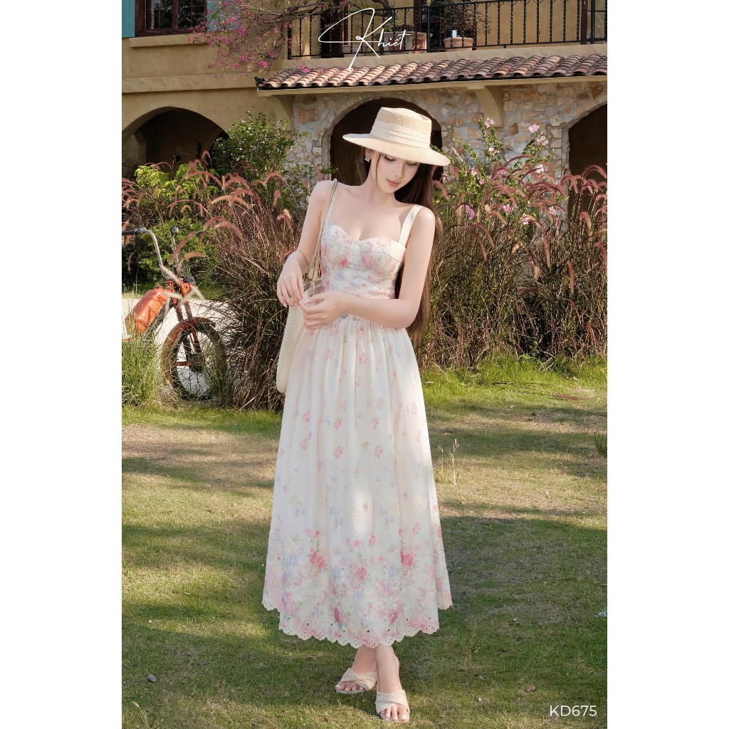 Đầm Maxi Hoa Corset Dáng Dài Phong Cách Bay Bổng Dịu Dàng KD675