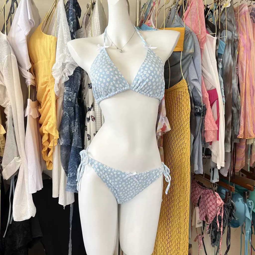 Bikini Nữ 4 Món Kèm Áo Khoác Chống Nắng Form Rộng – Set Đồ Bơi Đi Biển Cao Cấp Phong Cách Resort Sexy Kín Đáo
