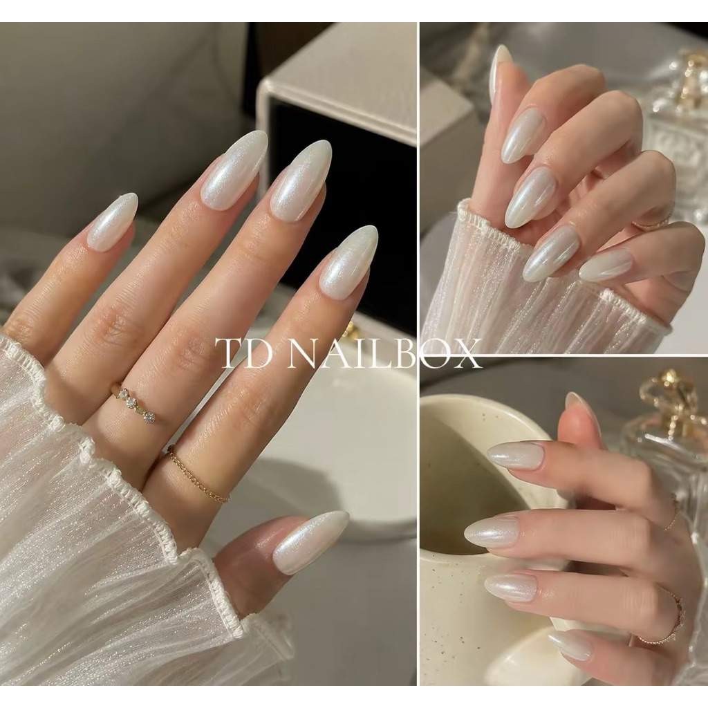 nailbox móng tay giả tráng gương ánh ngọc trai  nền gạo siêu sang chảnh